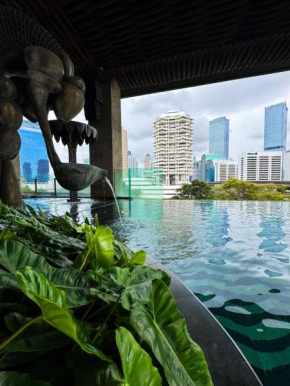 Apt Sudirman Suite 3BR With Infinity Pool & Netflix